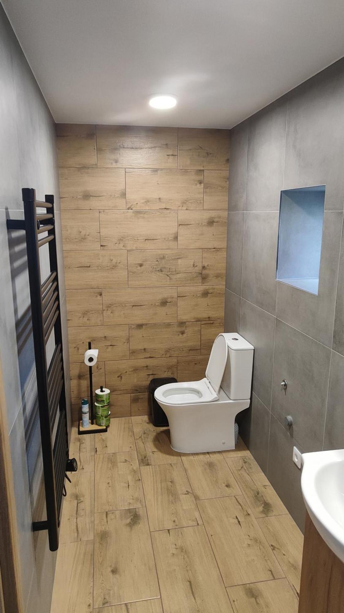 Apartman Basarija ฮราบูชิเซ ภายนอก รูปภาพ